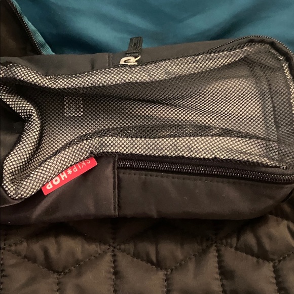 Skip Hop Forma Quilted Backpack - Picture 4 of 6